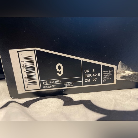 CURRY 3 CAMO SC BASKETBALL SHOES SIZE 9 - Picture 6 of 6